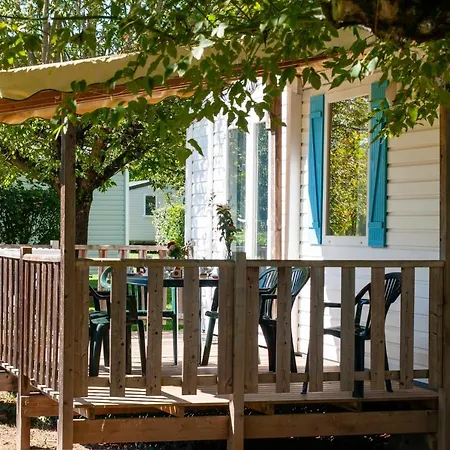 Du Bournat Camping *